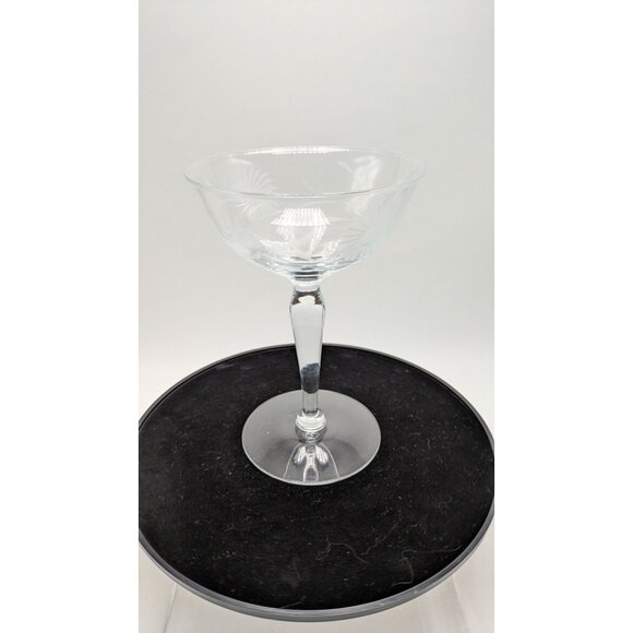 Crystal Champagne Coupe Etched Floral Design 7fl Oz Stemware Vintage Barware - Picture 15 of 16
